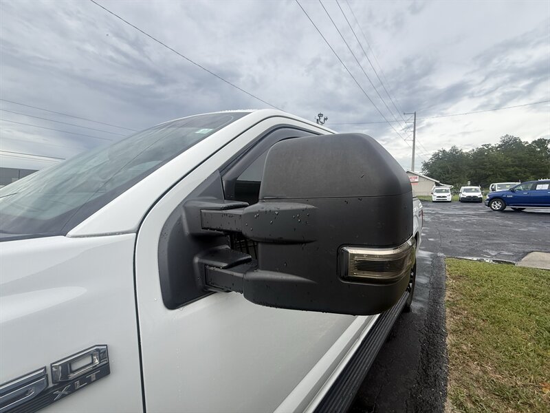 2018 Ford F-150 XLT - Photo 11 - Lecanto, FL 34461