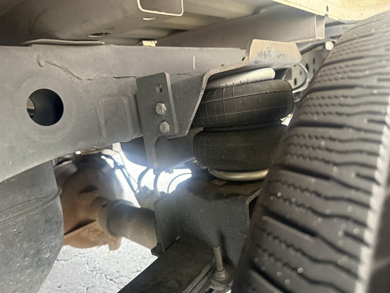 2018 Ford F-150 XLT - Photo 9 - Lecanto, FL 34461