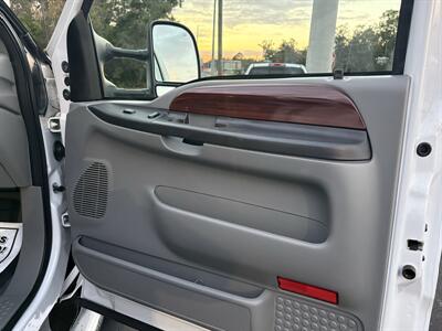2006 Ford F-350 Super Duty XL XL 4dr Crew Cab   - Photo 19 - Lecanto, FL 34461
