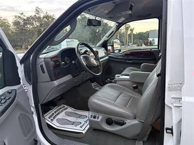2006 Ford F-350 Super Duty XL XL 4dr Crew Cab   - Photo 9 - Lecanto, FL 34461