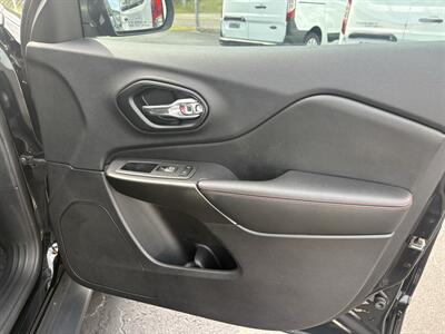 2021 Jeep Cherokee Trailhawk - Photo 15 - Lecanto, FL 34461