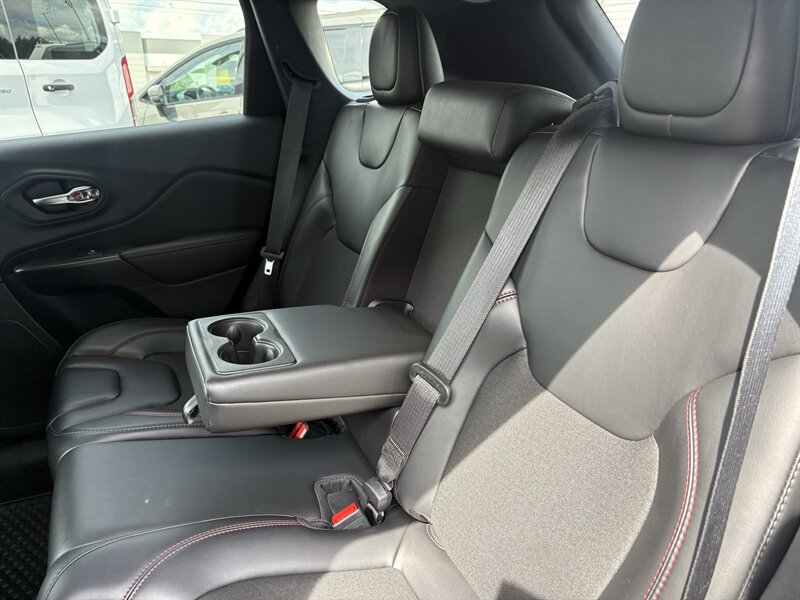 2021 Jeep Cherokee Trailhawk - Photo 21 - Lecanto, FL 34461