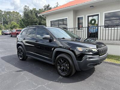 2021 Jeep Cherokee Trailhawk - Photo 2 - Lecanto, FL 34461