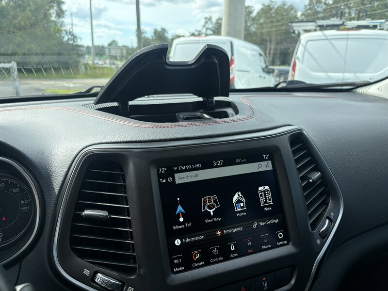 2021 Jeep Cherokee Trailhawk - Photo 14 - Lecanto, FL 34461