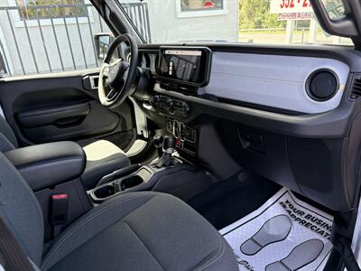 2024 Jeep Wrangler Willys 4xe   - Photo 17 - Lecanto, FL 34461