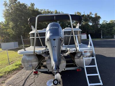 2020 Bennington SX 24   - Photo 4 - Lecanto, FL 34461