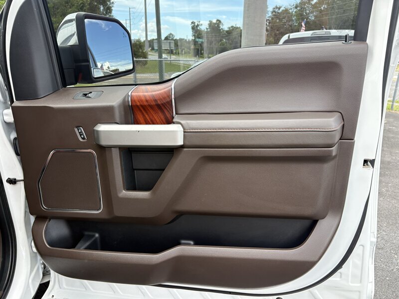 2020 Ford F-150 King Ranch - Photo 22 - Lecanto, FL 34461
