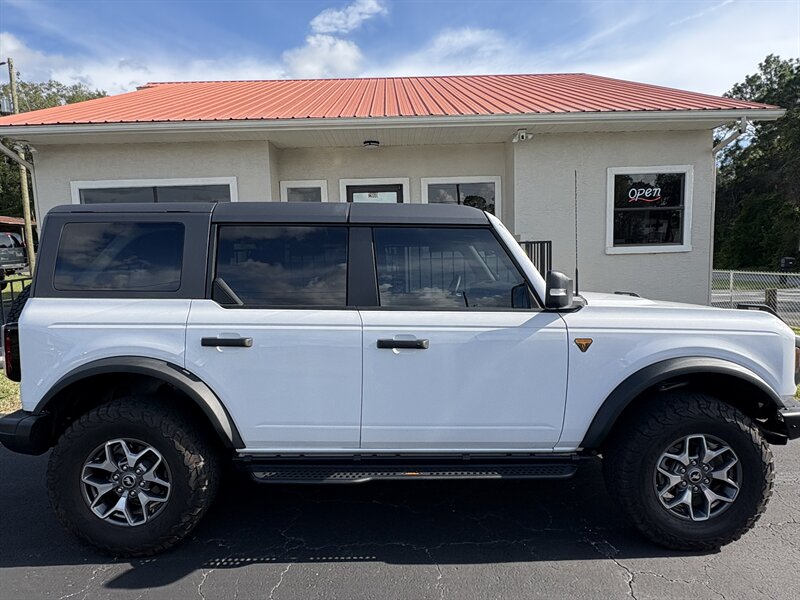 2024 Ford Bronco Badlands - Photo 4 - Lecanto, FL 34461