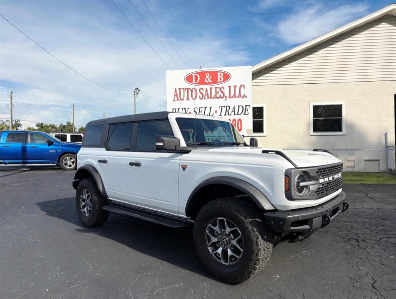 2024 Ford Bronco Badlands   - Photo 1 - Lecanto, FL 34461