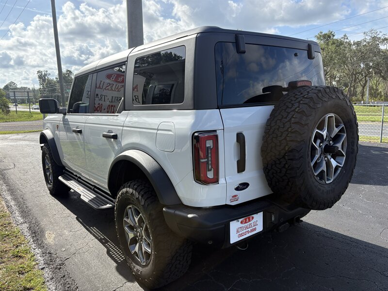 2024 Ford Bronco Badlands - Photo 7 - Lecanto, FL 34461