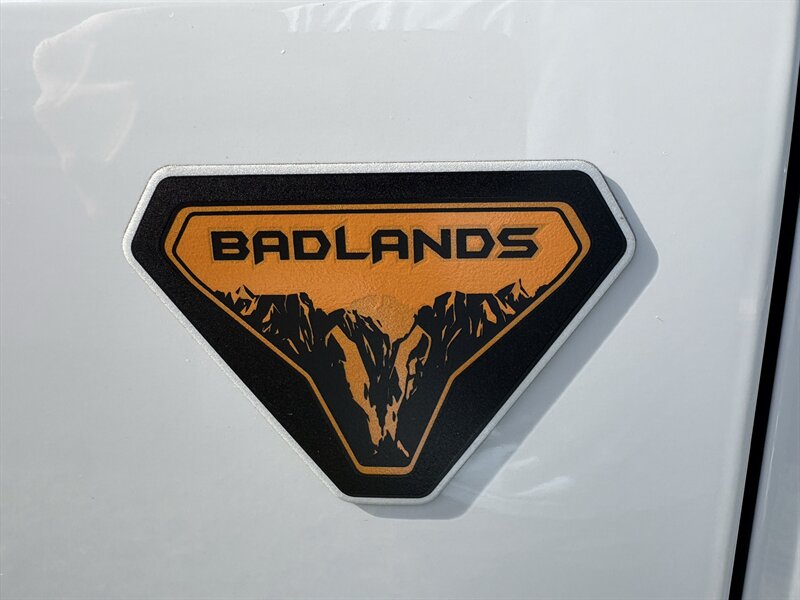 2024 Ford Bronco Badlands - Photo 33 - Lecanto, FL 34461