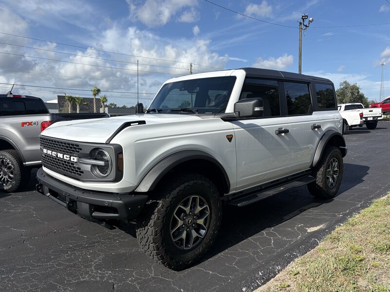 2024 Ford Bronco Badlands - Photo 3 - Lecanto, FL 34461