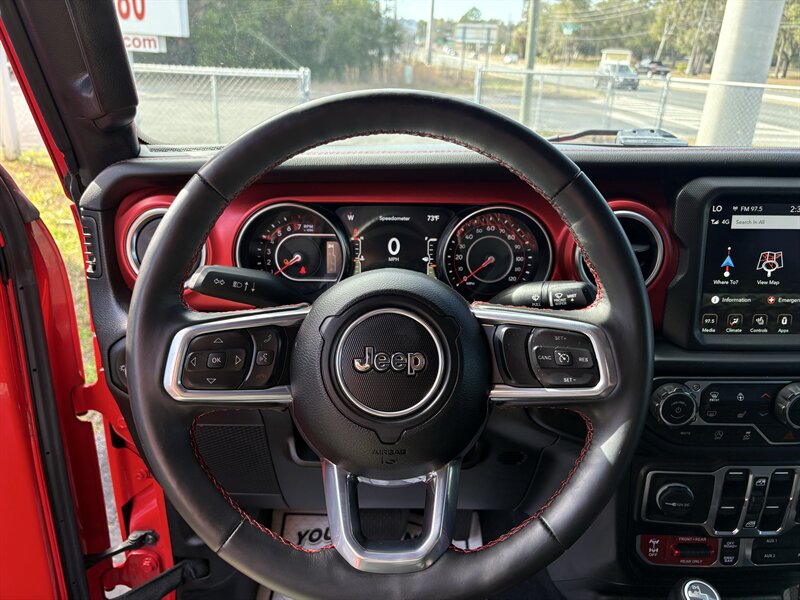 2022 Jeep Gladiator Rubicon - Photo 11 - Lecanto, FL 34461