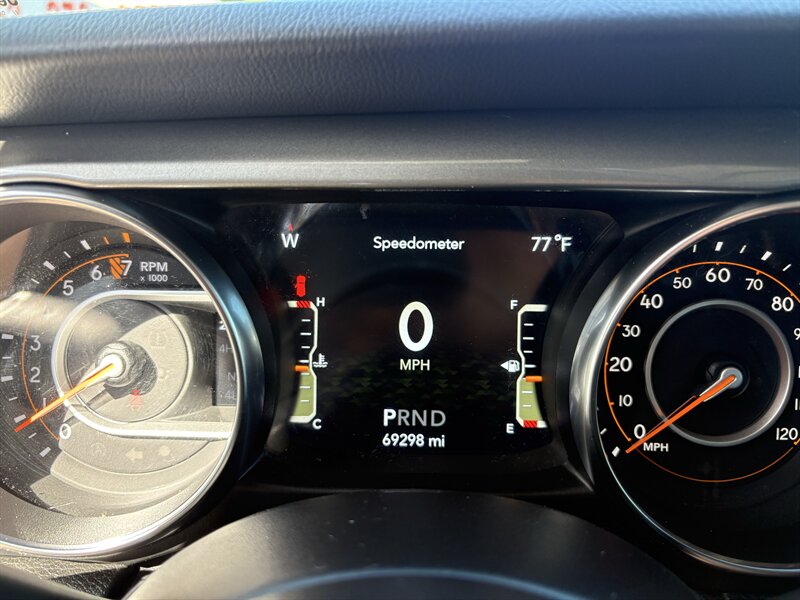 2022 Jeep Wrangler Unlimited Sahara - Photo 12 - Lecanto, FL 34461