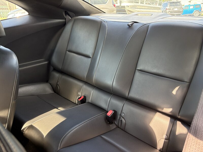 2011 Chevrolet Camaro 2LT - Photo 20 - Lecanto, FL 34461