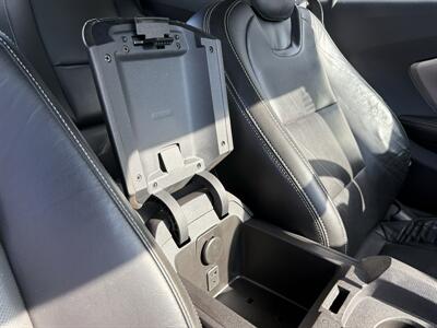 2011 Chevrolet Camaro 2LT - Photo 24 - Lecanto, FL 34461