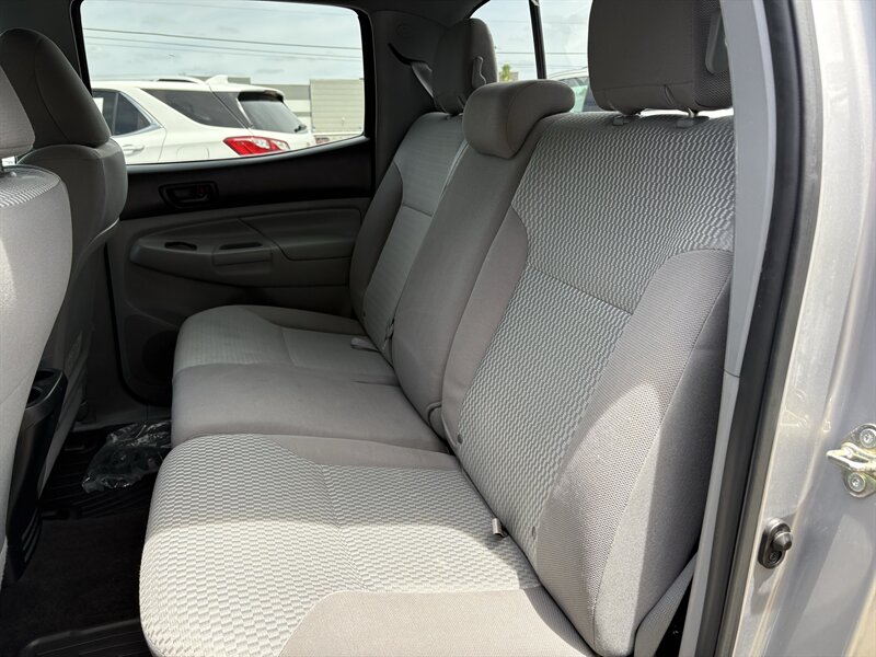 2014 Toyota Tacoma - Photo 28 - Lecanto, FL 34461