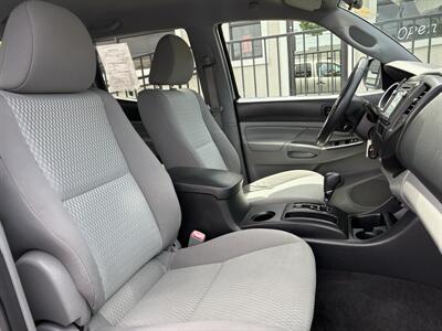 2014 Toyota Tacoma - Photo 19 - Lecanto, FL 34461