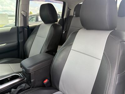 2023 Toyota Tacoma SR5 V6 - Photo 9 - Lecanto, FL 34461