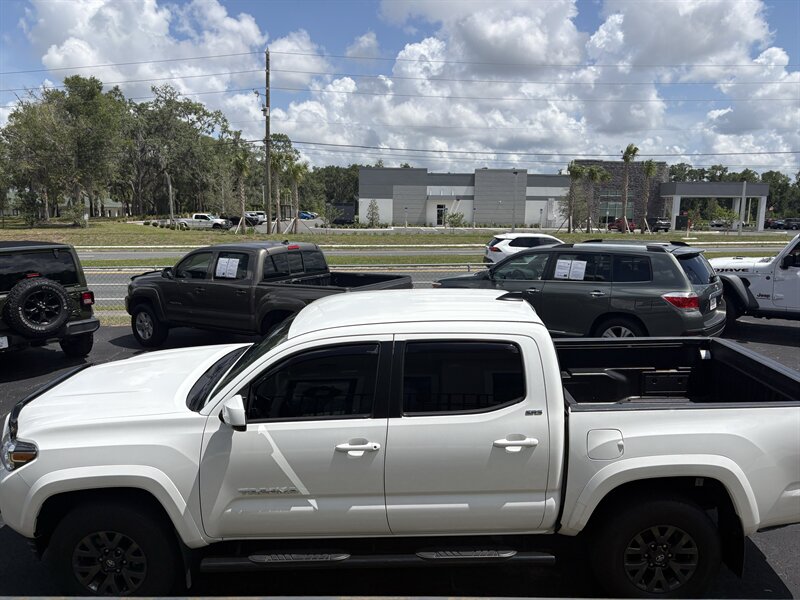 2023 Toyota Tacoma SR5 V6 - Photo 6 - Lecanto, FL 34461