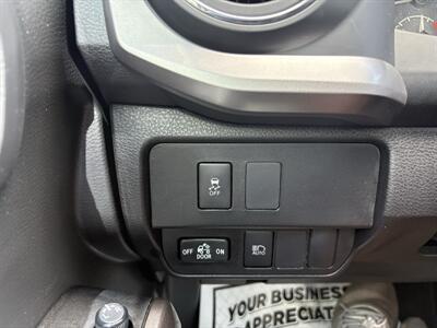 2023 Toyota Tacoma SR5 V6 - Photo 16 - Lecanto, FL 34461