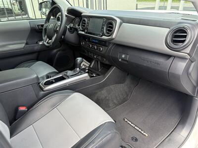 2023 Toyota Tacoma SR5 V6 - Photo 21 - Lecanto, FL 34461
