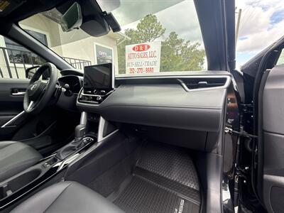 2025 Toyota Corolla Cross Hybrid XSE - Photo 32 - Lecanto, FL 34461