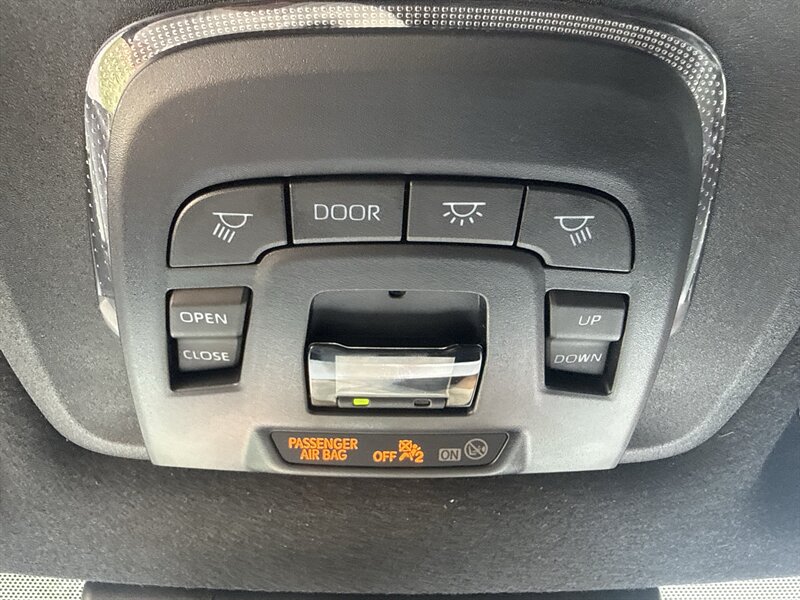 2025 Toyota Corolla Cross Hybrid XSE - Photo 27 - Lecanto, FL 34461