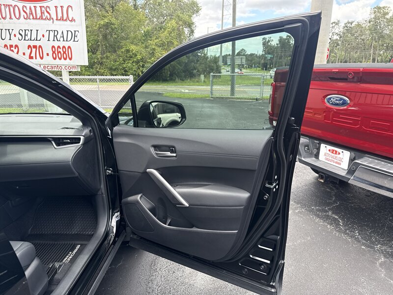 2025 Toyota Corolla Cross Hybrid XSE - Photo 29 - Lecanto, FL 34461