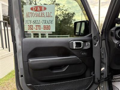 2020 Jeep Gladiator Overland   - Photo 7 - Lecanto, FL 34461