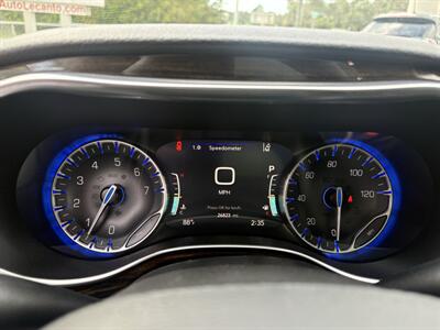 2024 Chrysler Pacifica Limited   - Photo 10 - Lecanto, FL 34461