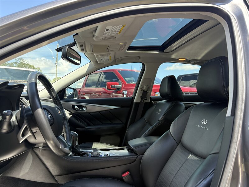 2014 INFINITI Q50 Sport - Photo 9 - Lecanto, FL 34461