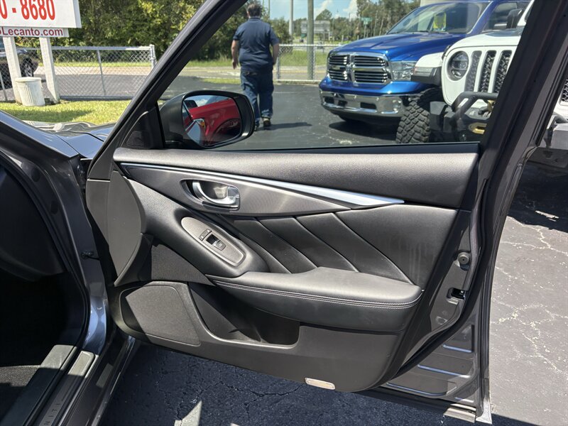 2014 INFINITI Q50 Sport - Photo 16 - Lecanto, FL 34461