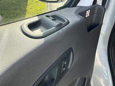 2020 Ford Transit 150 Low Roof - Photo 14 - Lecanto, FL 34461