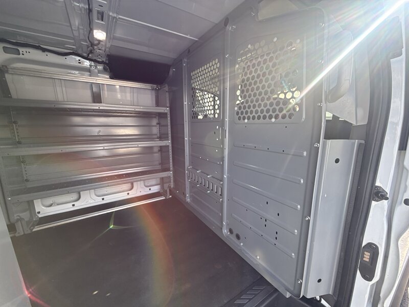 2020 Ford Transit 150 Low Roof - Photo 32 - Lecanto, FL 34461