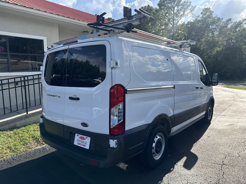 2020 Ford Transit 150 Low Roof - Photo 9 - Lecanto, FL 34461
