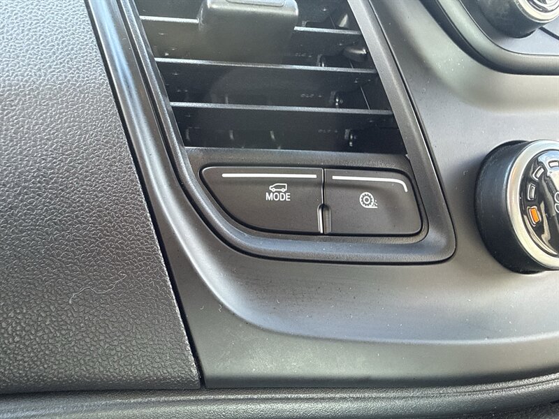 2020 Ford Transit 150 Low Roof - Photo 23 - Lecanto, FL 34461