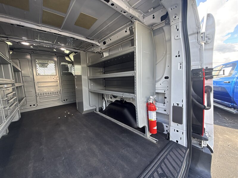 2020 Ford Transit 150 Low Roof - Photo 38 - Lecanto, FL 34461
