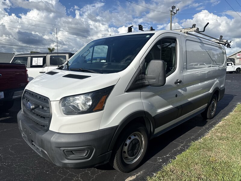 2020 Ford Transit 150 Low Roof - Photo 5 - Lecanto, FL 34461