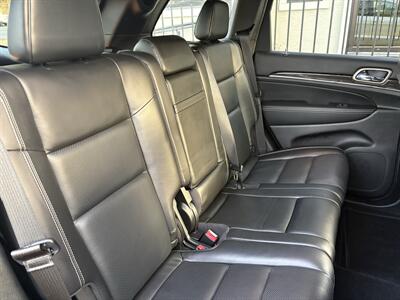 2017 Jeep Grand Cherokee Overland   - Photo 24 - Lecanto, FL 34461