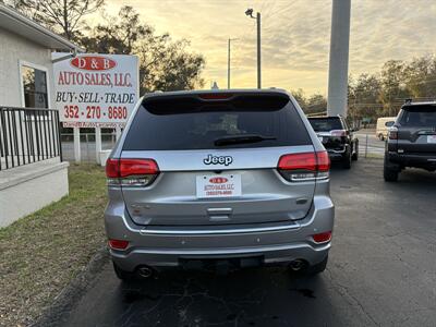 2017 Jeep Grand Cherokee Overland   - Photo 5 - Lecanto, FL 34461
