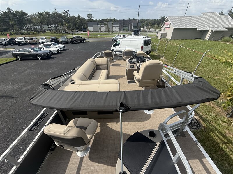 2023 Suntracker 20' Fishing Barge DLX - Photo 15 - Lecanto, FL 34461