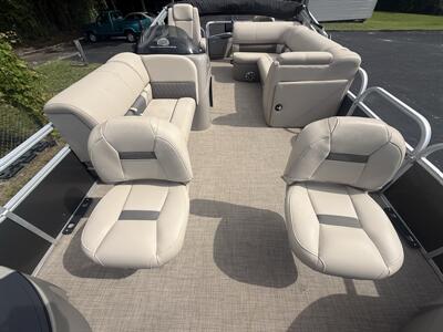 2023 Suntracker 20' Fishing Barge DLX - Photo 19 - Lecanto, FL 34461