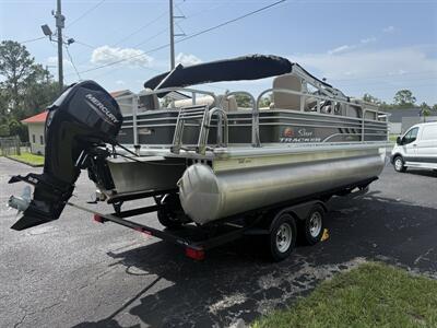 2023 Suntracker 20' Fishing Barge DLX - Photo 5 - Lecanto, FL 34461