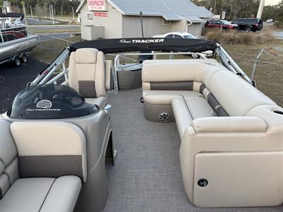 2023 Suntracker 20' Fishing Barge DLX   - Photo 6 - Lecanto, FL 34461