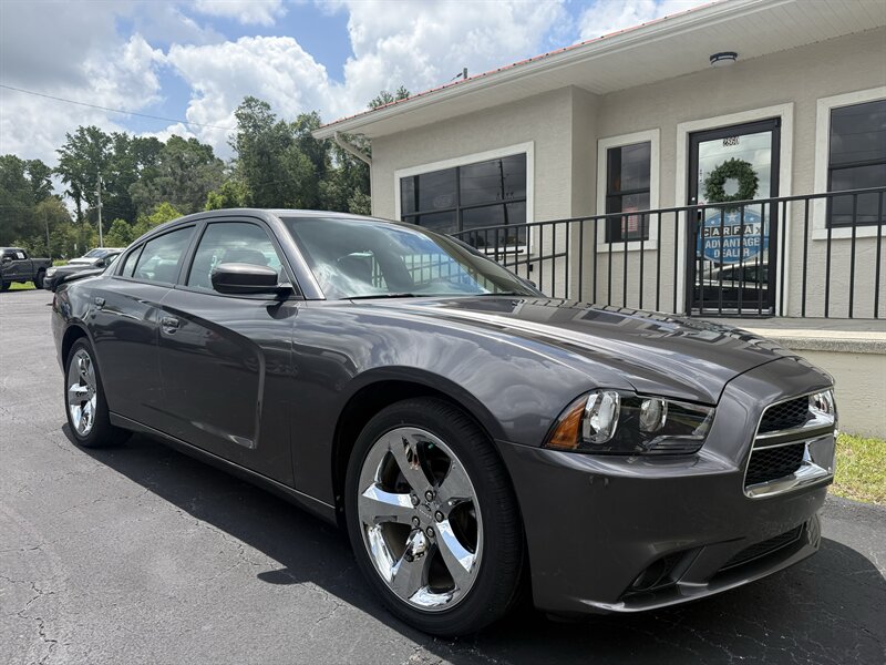 2014 Dodge Charger SXT   - Photo 1 - Lecanto, FL 34461