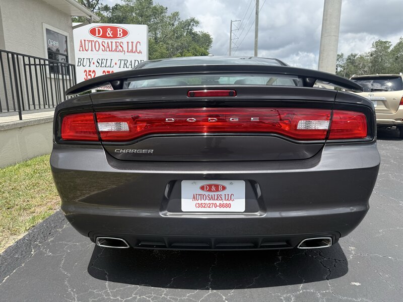 2014 Dodge Charger SXT - Photo 6 - Lecanto, FL 34461