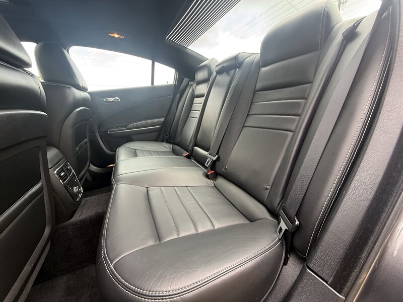 2014 Dodge Charger SXT - Photo 31 - Lecanto, FL 34461