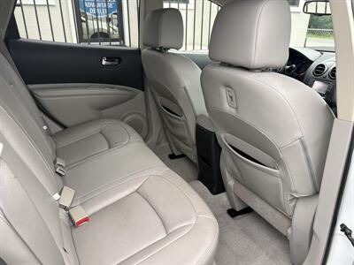 2011 Nissan Rogue SL   - Photo 23 - Lecanto, FL 34461