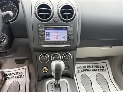 2011 Nissan Rogue SL   - Photo 12 - Lecanto, FL 34461